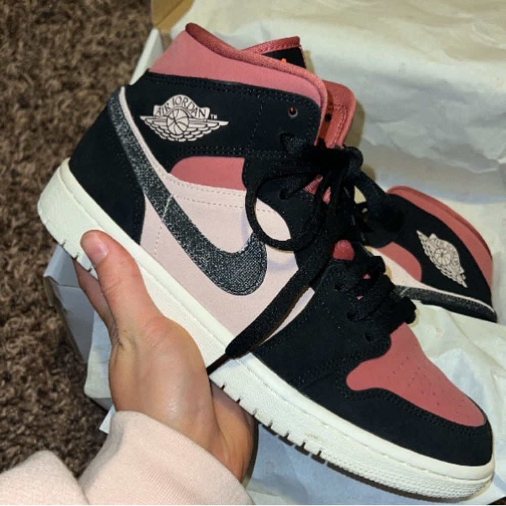 Canyon Rust Dunks